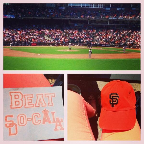 amandacoffee's tweet photo. go giants w/ @duchessfresh ⚾🍺⚾ http://t.co/GueJwtVTcE