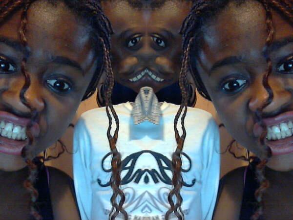 Slamvigoboss's tweet photo. fun fun fun #webcamtoy http://t.co/x1pnxV5Fsx