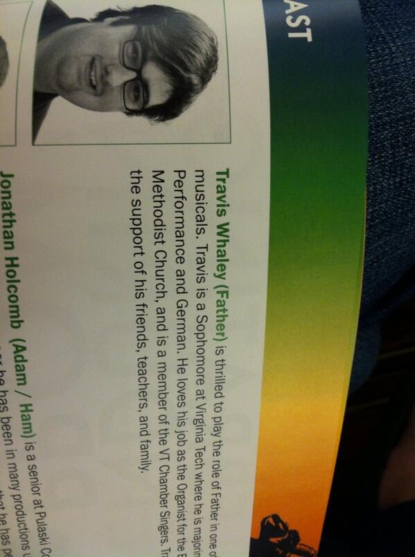 KTLeach14's tweet photo. "Hey we're Travis's friends! Look we're in the program!!!" @bigteener @alohonora @tdwhaley http://t.co/fvB1rk3sKQ