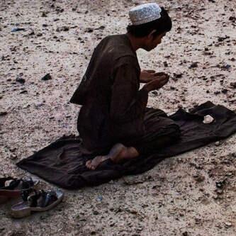 lulu6562's tweet photo. “@JnoonTm1: "@Meshtaa8: مْا أجملُ البوحِ للهَّ , بوحّ لا يعقبهُ ندمَ 🌹
http://t.co/pQn5LhzdzY"”