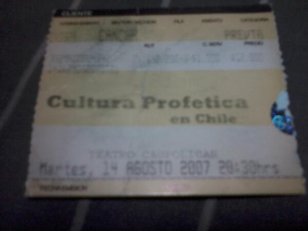 elbafloo's tweet photo. @RuidoMusic  #CulturaProfeticaEnChile 1 ENTRADA PORFA desde la primera vez en el caupolican EL14/08/2007que los SIGO  http://t.co/RtpUiKu53g