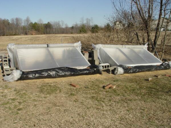 BobStewart723's tweet image. @ericagrow @wusa9 Just to be on safe side, my #cacti are back in their protective #coldframes for the nite.