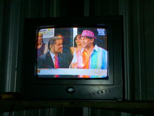 MauricioMacr's tweet photo. @PHD_TC. Un goce los domingos con los cachos del padrino http://t.co/w8lw7Hsd14