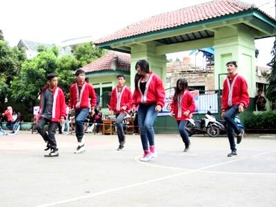 ImpossibleFShuffle tweet media