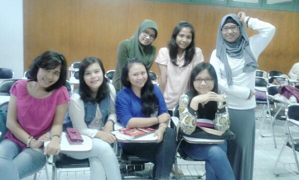 rere2091's tweet photo. @dinnimaryani #share from Camera360# http://t.co/l8qfVAClJr