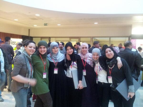 soumiatou's tweet photo. @L_Harf Merciiiiiii , photos de souvenir avec l'équipe #CovoiturageDZ #SWWomen #Algeira http://t.co/PdritgQciF