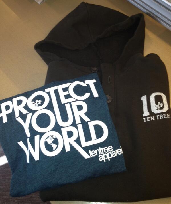 WBrettWilson's tweet photo. EarthDay! I'm giving away some @TenTreeApparel swag. 10 trees are planted for every item purchased. RT to win! http://t.co/YufUA9ueSv