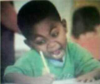 YVosEstas's tweet photo. La profesora dice "En 5 minutos todos entregan" y vos estas http://t.co/sHaVkLzAzA
