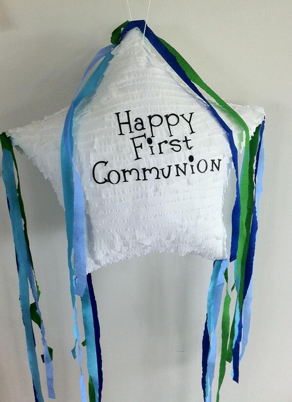 pinataspinatas's tweet image. First communion pinata for boys only €25 and can customise with name on the back. #firstcom #pinatas #childrensparty