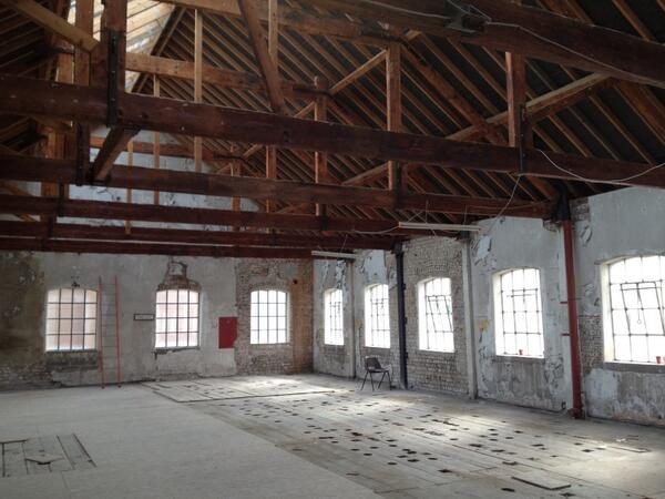 Lambstongue (@lambstongue) on Twitter photo Steel Windows, Mill Building, Barrow Street Steel Windows, Mill Building, Barrow Street