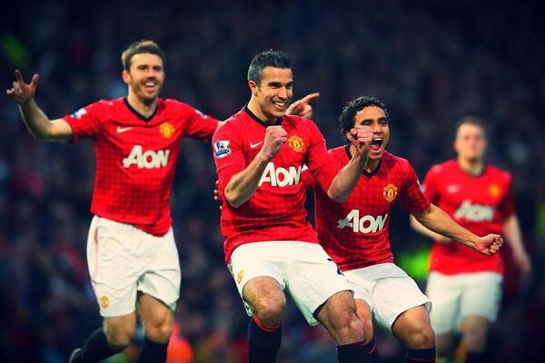 TatianaMUFC's tweet photo. Class picture. #mufc #champions2013 http://t.co/nkwarRSvb7