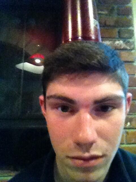 StuffOnSom's tweet photo. Cup http://t.co/rsgYnplbmX