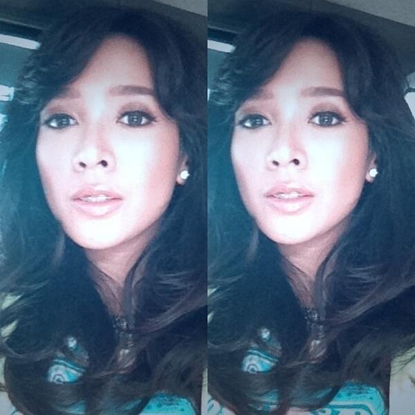 Iniii diaaa mantan pacarnya ka <a href="/ArieLnidji/">andi ariel harsya</a> :P