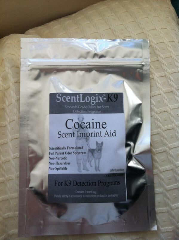 The_Dog_Trainer's tweet photo. If your training your dog in drug detection I recommend not using real drugs there is a product called scentlogix http://t.co/4PCel5kvAb