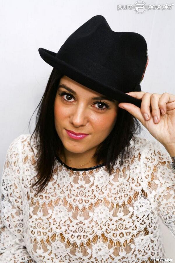 AlizeeHungary's tweet image. Lanananana nananana nana... #JeVeuxBien #Alizée #Alizée5 #photo