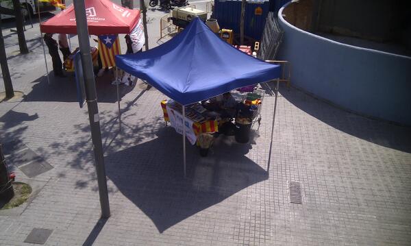 MarcHousis's tweet photo. Torre de vigilancia!!!!#santjordi @Agrupamentsfx http://t.co/TL0QZ2xLaG