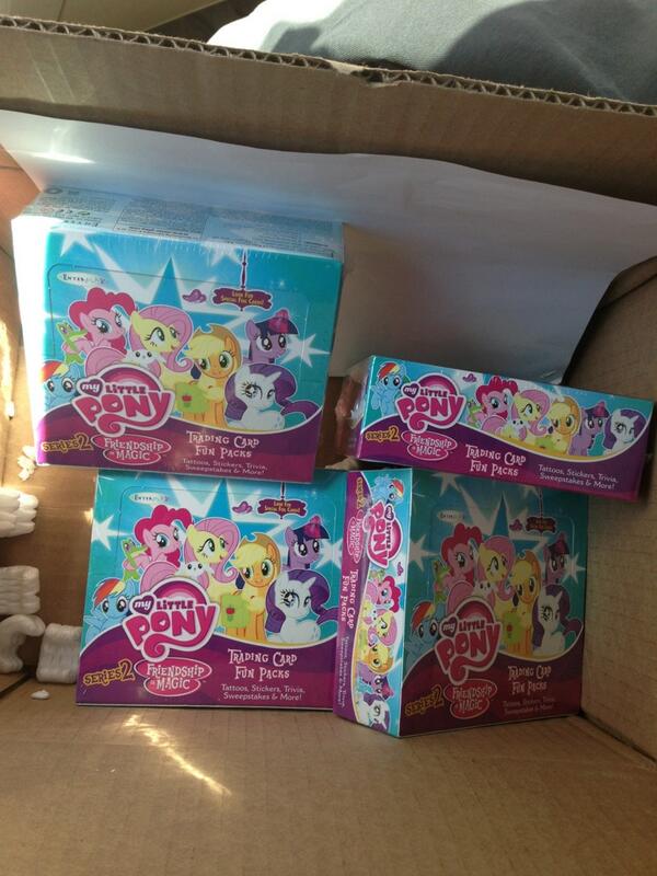 mlp_Chrysalis's tweet photo. (( this day is going to be perfect )) http://t.co/GGWuR4KGeQ