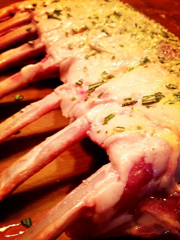 EastonAndMain's tweet image. With @TPrincessa in vacation - I finally get to rock a #rackolamb - She's not a fan