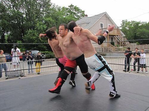 CurrahJack's tweet image. @bethyken @beccygamble that's me in the middle #closeline #bro