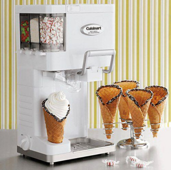 PerfectFoodd's tweet image. Retweet als je ook zo'n machine op je kamer wilt! http://t.co/QDHOSkKGSq"