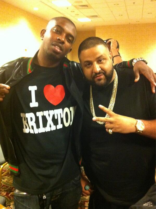 MrPlay's tweet image. BIG #UK 🇬🇧 to @djkhaled. Make sure U get #NONEWFRIENDS on iTunes now. @CHEC_M8 @HOT944 #UStoUK 🇬🇧🇺🇸  #TEAMWETHEBEST