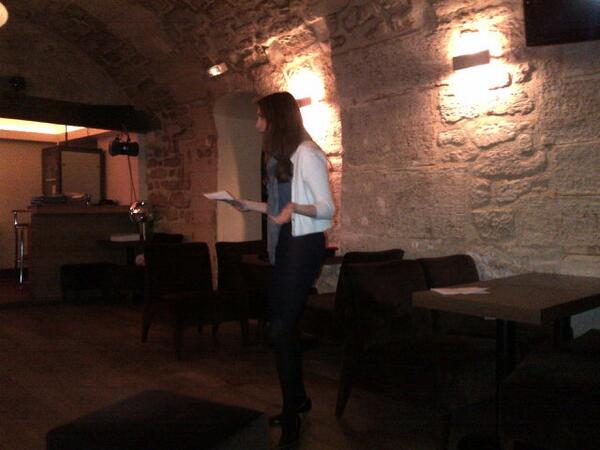 Rotaract1660's tweet photo. Discours d'Harmonie, impétrante au poste de RRD. http://t.co/ZQCBDroXQE