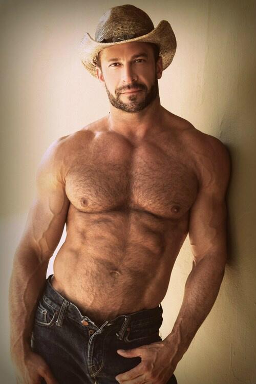 Jock Roberts on Twitter: ""@ugcockcumsucker: "@Horaciolapo:  https://t.co/l9fMmvnv1A" damn hot!" #bearded handsomeness" / Twitter