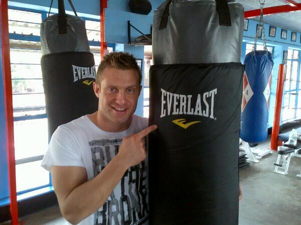 Everlast SA tweet media