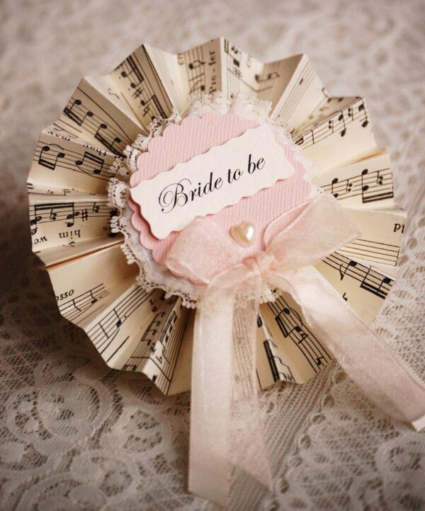 uniquebridemag's tweet photo. Subscribe today &amp; you could win a Bride to be Rosette by @VintageTwee via @wedique! UK1YR http://t.co/PoEETmdUUP http://t.co/j5oqItLAcV
