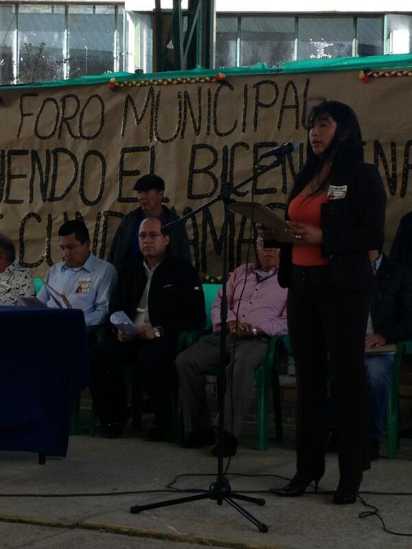 InmobiliariaEIC's tweet photo. @AlvaroCruzGob en el municipio de Cabrera #Cundinamarca estamos en el acto de la siembra del árbol de la libertad http://t.co/1P3MHWrOlh