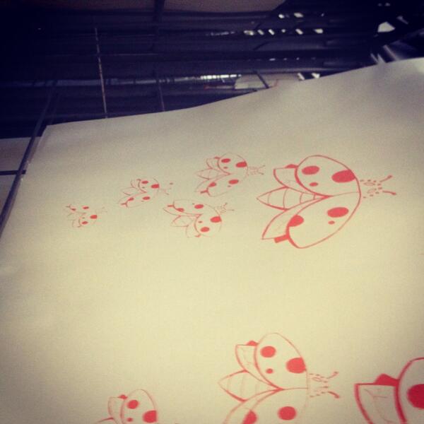 MeganRoseART's tweet photo. Screen printed Childrens wallpaper http://t.co/fSVjl7TwOg
