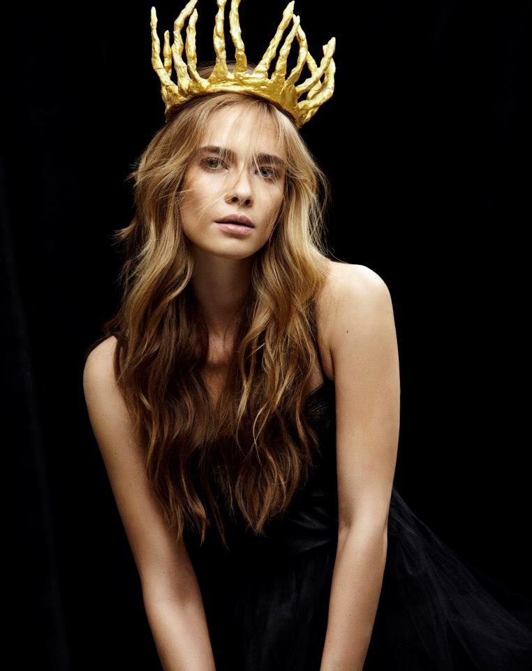 BIoLzb6CYAEQjyl.png:large