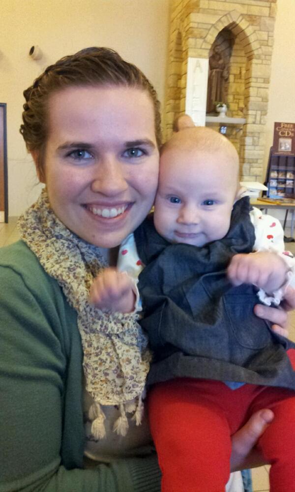 CelineTeumer's tweet photo. My beautiful god-daughter, Olivia <3 Going to miss my Wivvy-woo soo much! Your godmommy loves you, darling! :) http://t.co/di4iIeNPN3