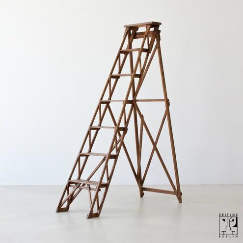 New arrival ! 20's library ladder ow.ly/ko9bh #design #vintage