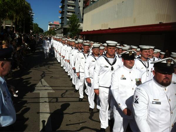 ABC Darwin (@abcdarwin) on Twitter photo Darwin march with serving members #abcanzac #darwin Darwin march with serving members #abcanzac #darwin