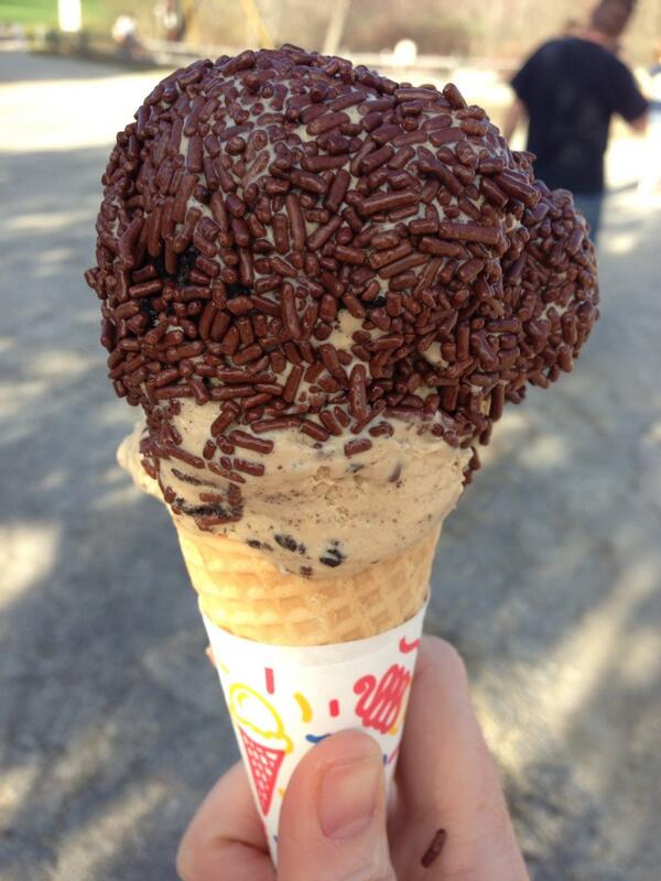 deb_morin13's tweet image. @BlaisClassroom here is another picture for spring...ice-cream!!!! #naturewalkassignment #technologyclass