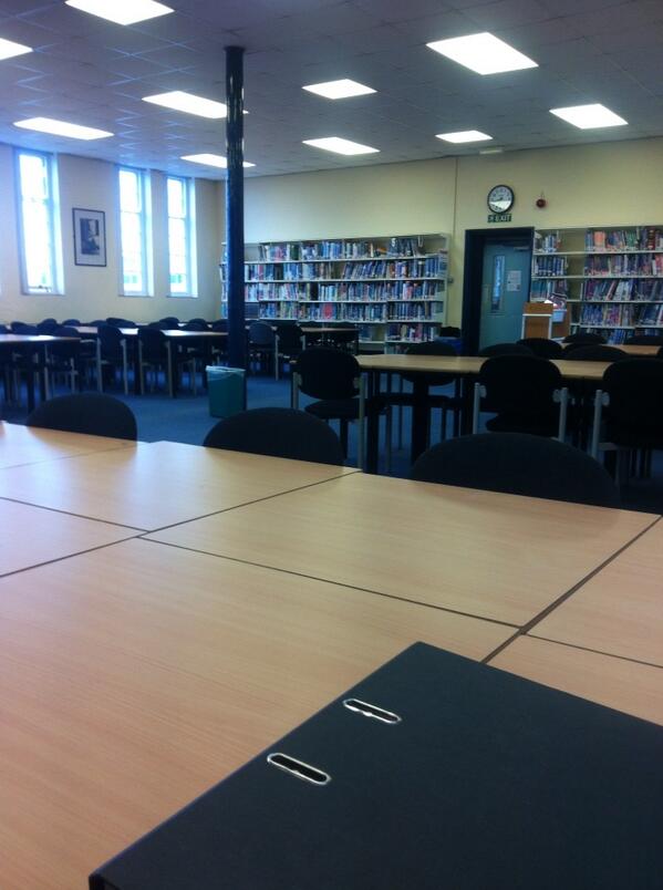 J3ssSimmons's tweet image. Yep, clearly the most dedicated student at college this morning #silentstudy #itslonely
