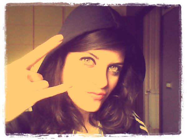 Rebecca_h0dge's tweet image. #25aprile #vento #yoyostyle #claudiaSort #webcamtoy
