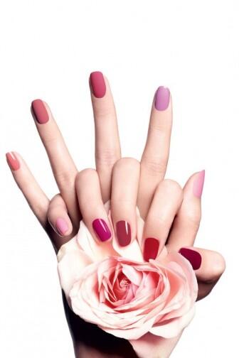Oje Sürmenin İncelikleri... on.fb.me/12KarcP #ojesürmeninincelikleri #oje #bakım #nailart #saçveoje #nail