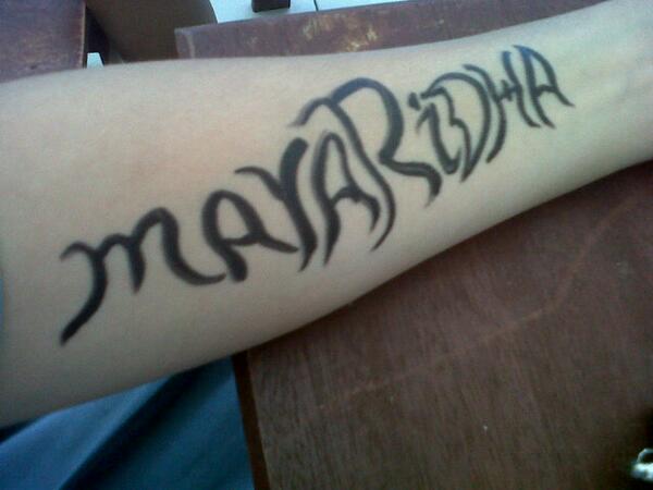 MayaArida's tweet photo. Maya Aridha http://t.co/rpU1tElu0f