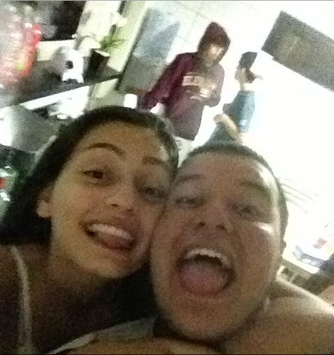 isfer_s's tweet image. nem gostamos de beber  @juliapanca #absinto #toruim #nois