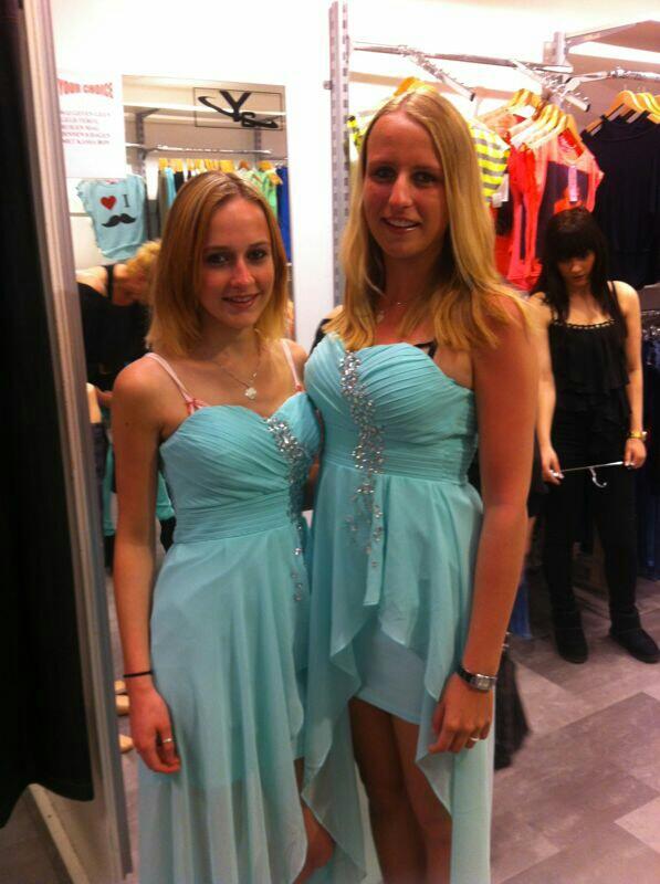 <a href="/celinejeffrey/">celine</a> :D