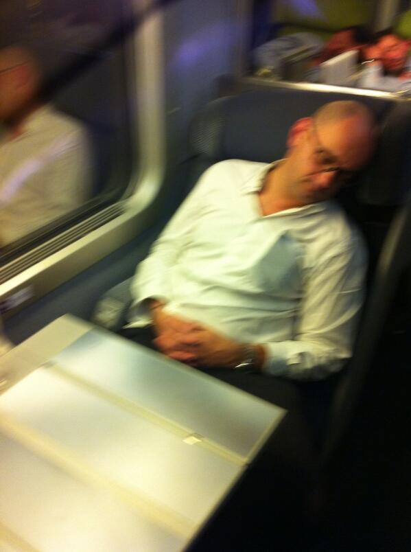 louchebemlamfe's tweet photo. UMP http://t.co/kzy4pdoniE