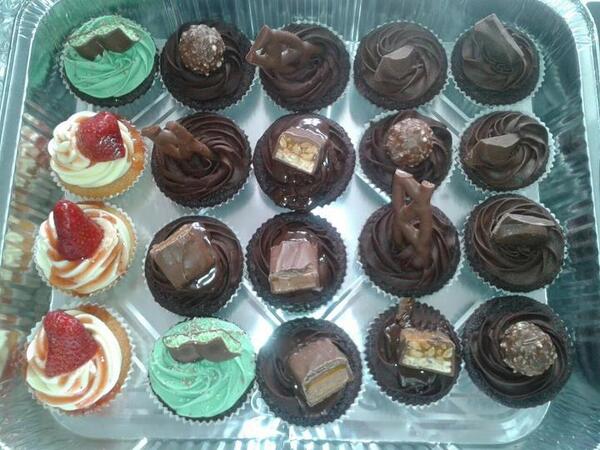 candycrazegla's tweet photo. cupcake mix http://t.co/QFIZSP0lxT