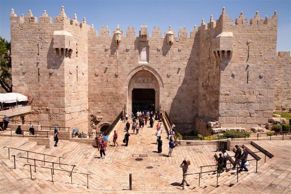 LetsGoToIsrael's tweet image. Breathtaking Moment! Walking into the Old City of Jerusalem on a Warm Sunny Day! [pic] #Israel #Travel