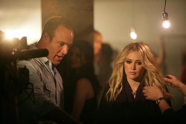 ROBatGraveShift's tweet photo. A FUN day! "@IFProdCo: The gorgeous @HilaryDuff on set w/Director Zack Resnicoff while filming "The Chase" for #DKNY http://t.co/cCWdC7xAlr"
