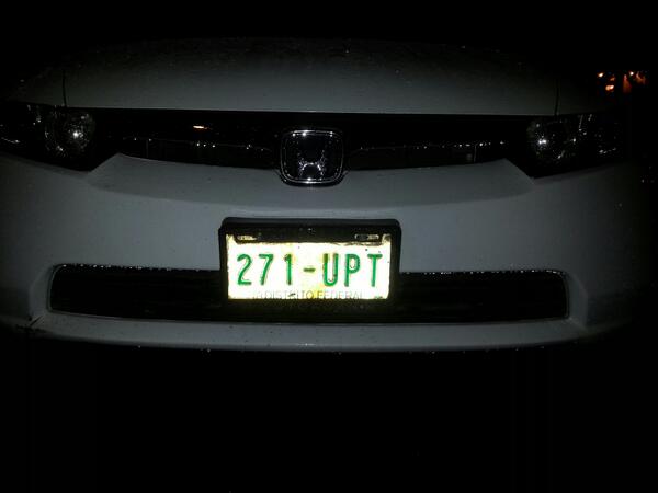 loaizapineda's tweet image. @POLICIADF solicitando su ayuda vehículo estacionado en entrada principal.camino real de las minas #3col.San angelinn