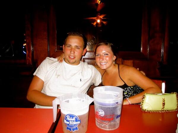 MARCOPOLO2129's tweet image. I like this #TBT better @anamariadattilo #lacledes