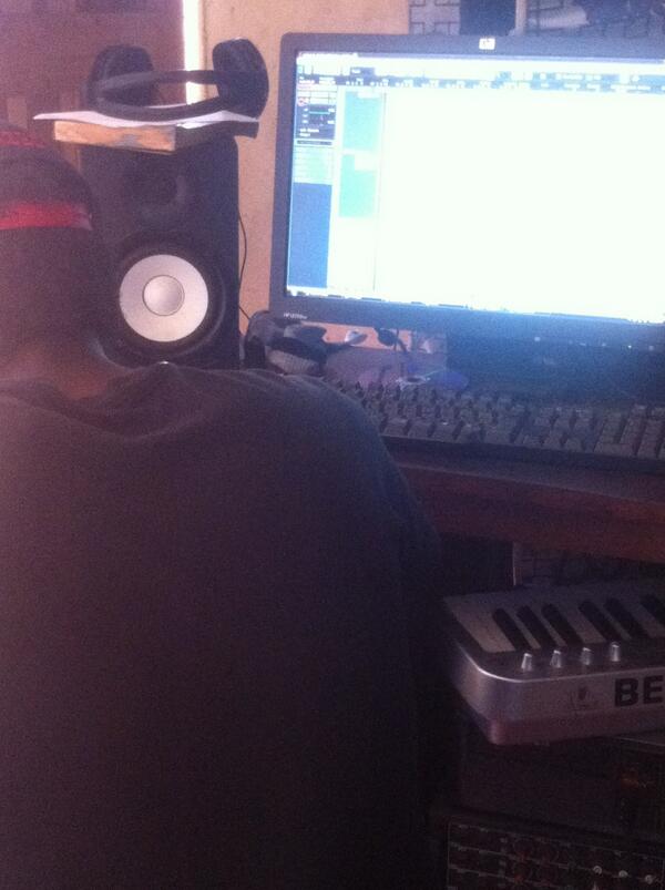 Ace b trying to kill my verse #morningsession