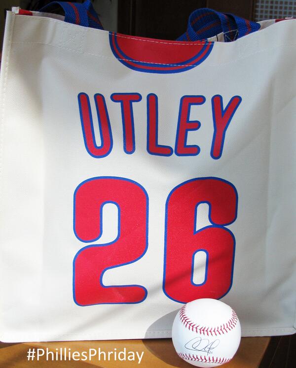 Phillies's tweet photo. RT: Take mom to StubHub Mother’s Apprec. Day 5/5 @ CBP w/ Utley Tote Bag giveaway #PhilliesPhriday http://t.co/mYJQeUsYKv